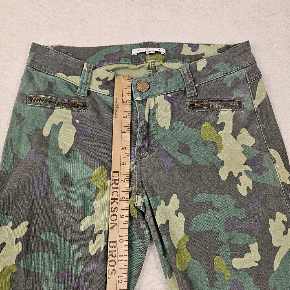 CAbi Jeans Women's Size 2 Camo Green Skinny Ankle Zippers Military Outdoors - Picture 5 of 15